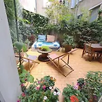 Magnifique Centre Ecusson Daire Montpellier